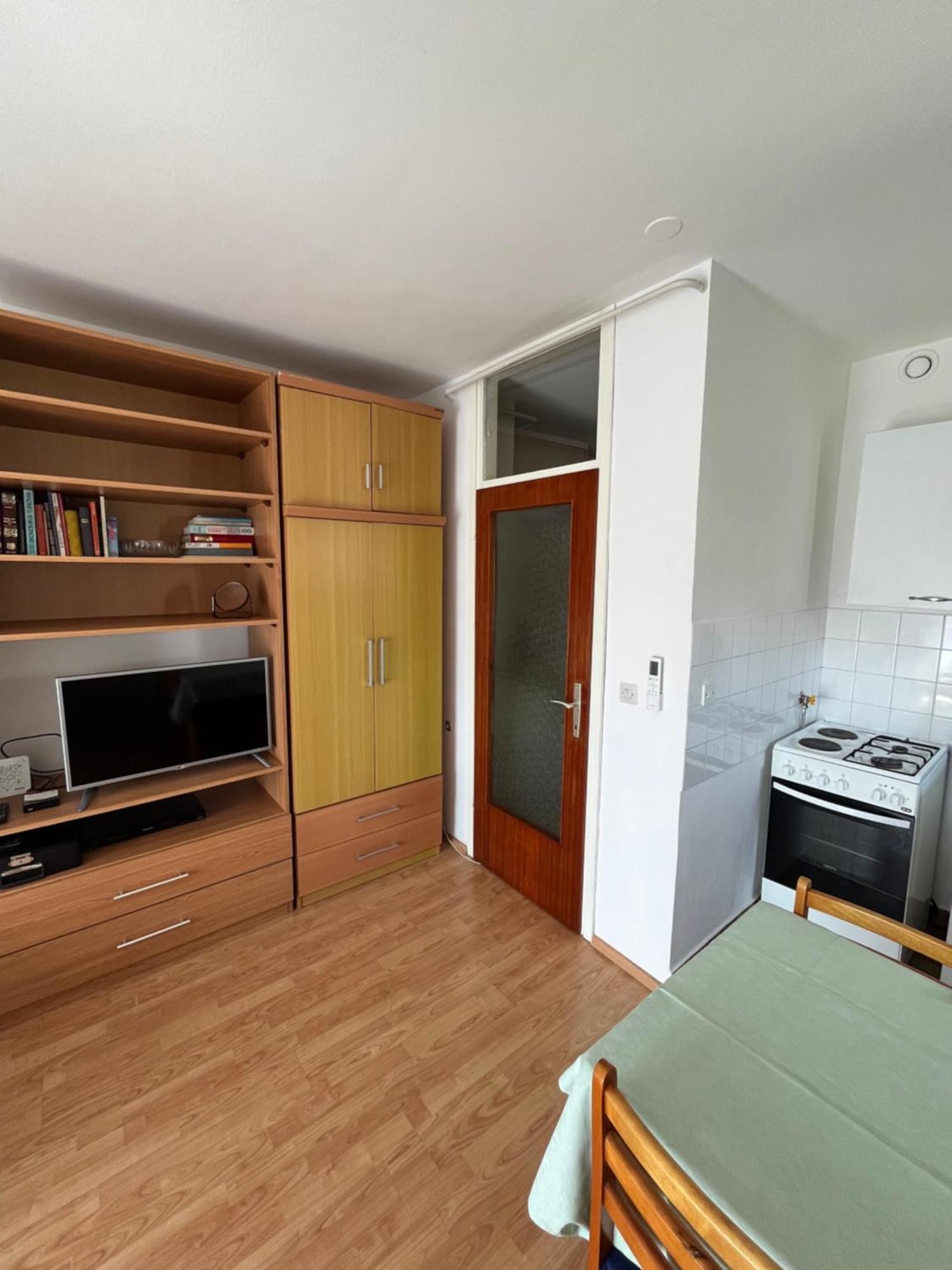 Apartman Niko พูลา ภายนอก รูปภาพ
